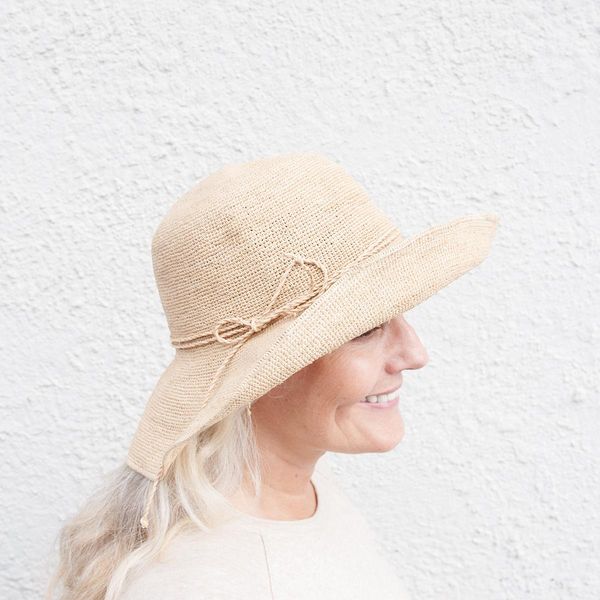 Huvudbild Justerbar stråhatt med mjuk brätte – 10 cm