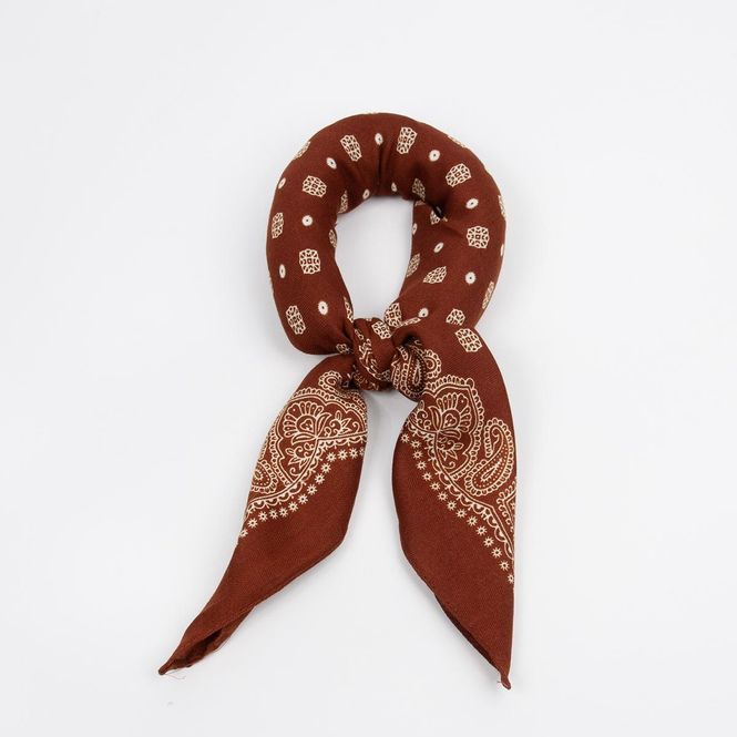 Hovedbilde Lite skjerf med paisleyprint cognac