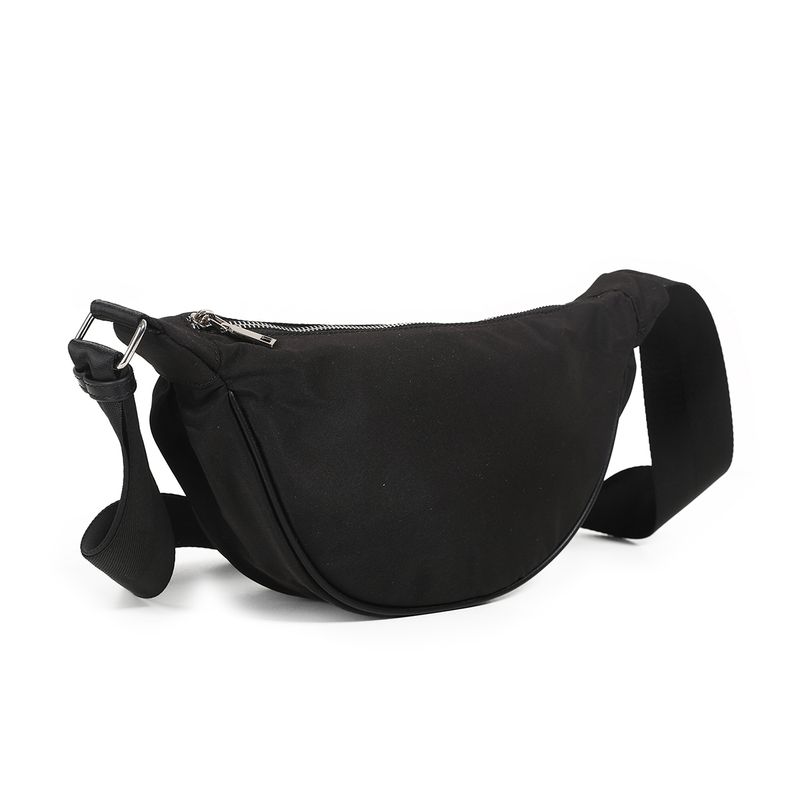 Iben nylon bumbag - svart - lett og praktisk belteveske