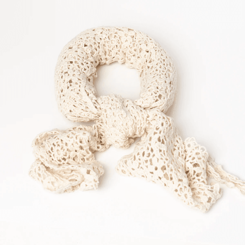 Enfärgad virkad scarf – lätt sommardesign - beige