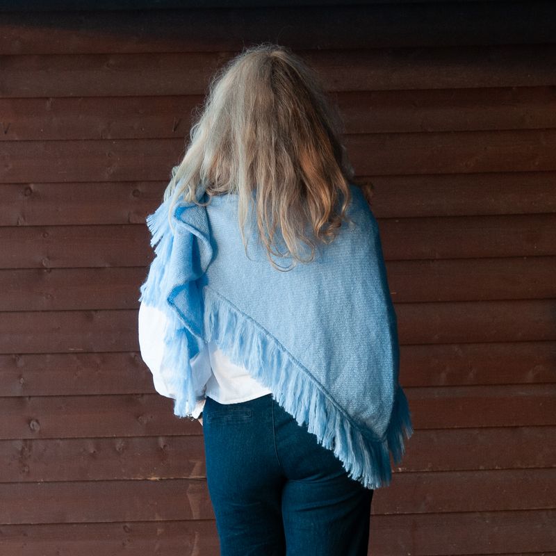 Sjal i mohairmix - lys blå