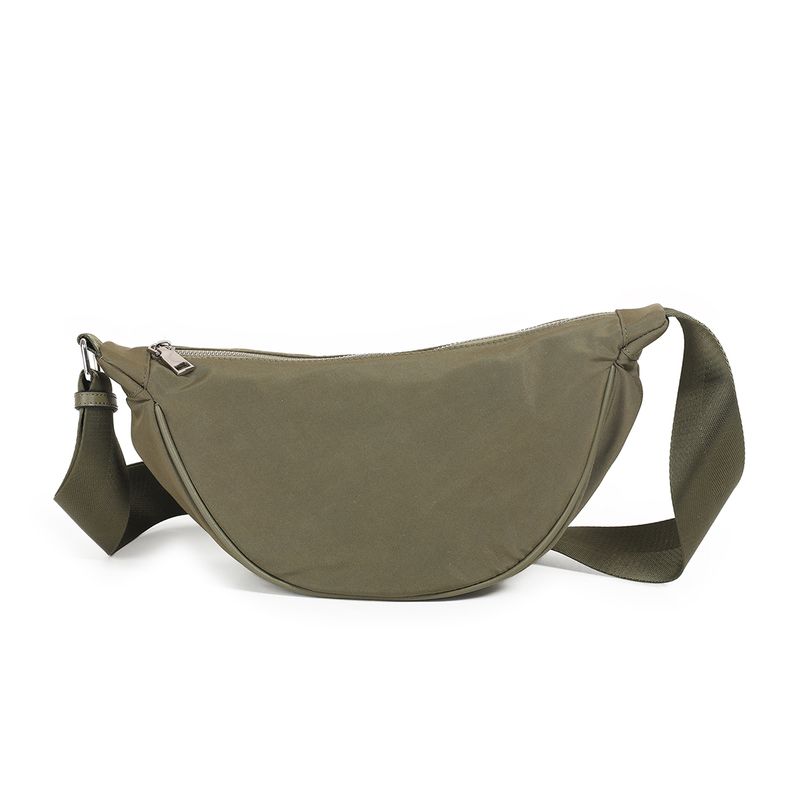 Iben nylon bumbag - olivengrønn - lett og praktisk belteveske