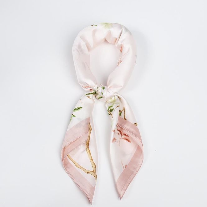 Hovedbilde Lite skjerf hvitt med rosa blomstergren