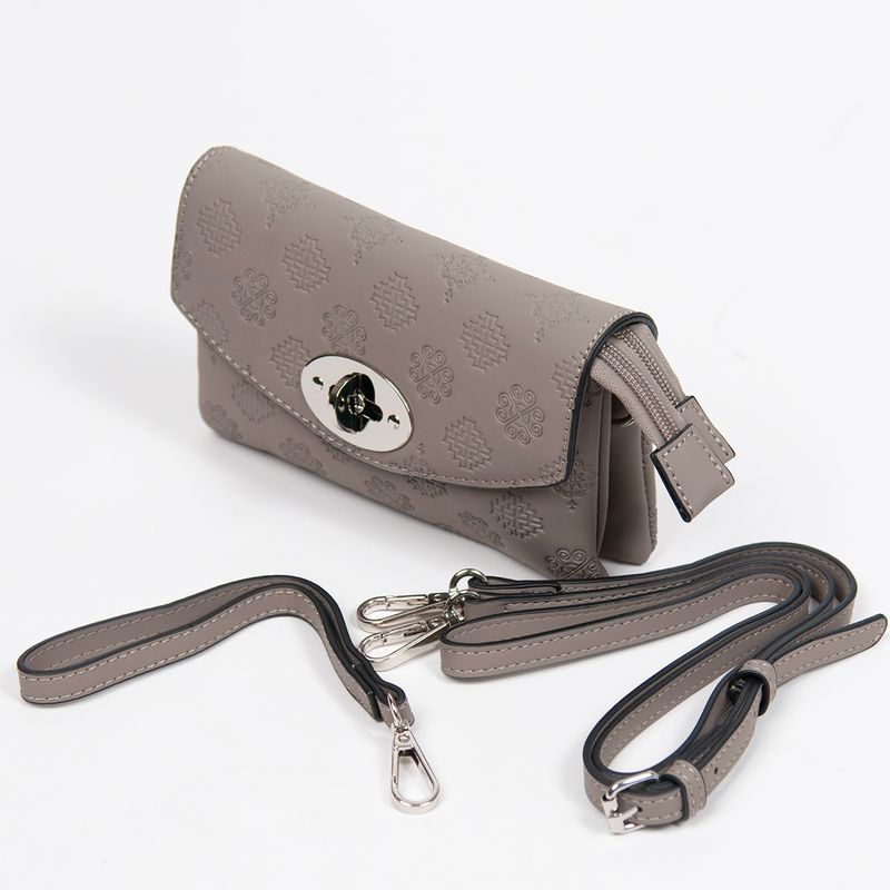 DANIELLE clutch med preget mønster beige sølvfarget metall